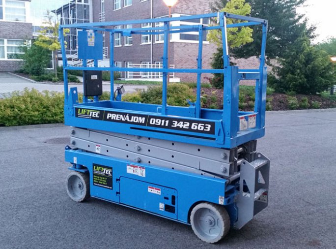 GENIE GS 2032 - 2